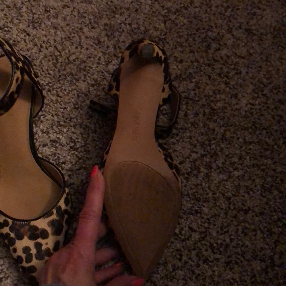 Like new - Picture 3 of 3